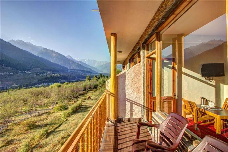 Hotel Mountain Face - Manali (Himachal Pradesh) — Photos 1